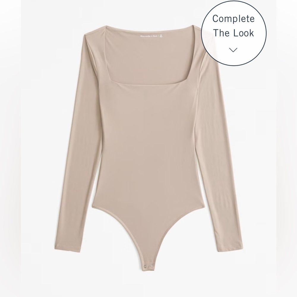 NWT Abercrombie and Fitch  Soft Matte Seamless Long-Sleeve Squareneck Bodysuit